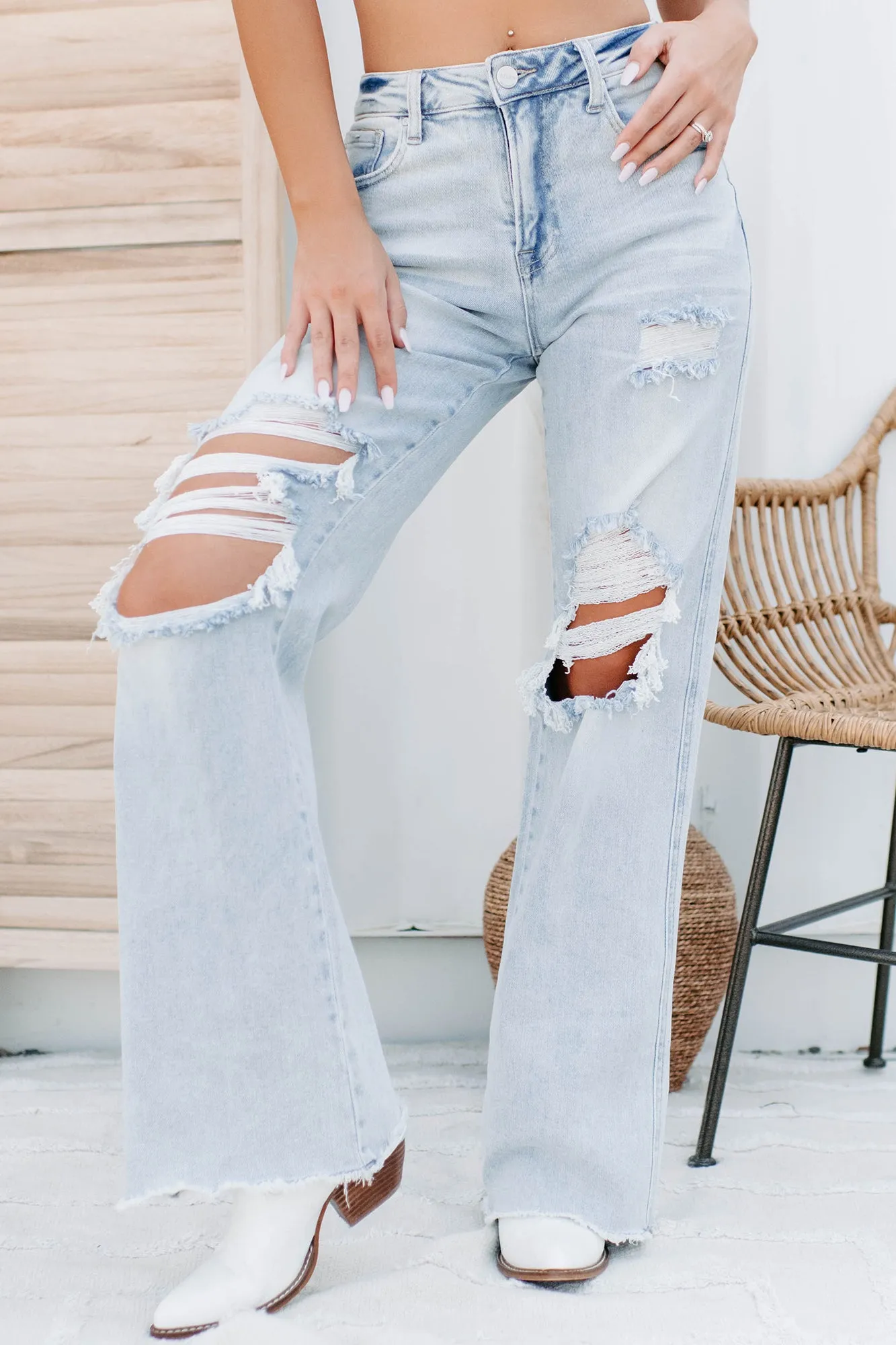 Abrielle High Rise Distressed Risen Wide Leg Jeans (Light)