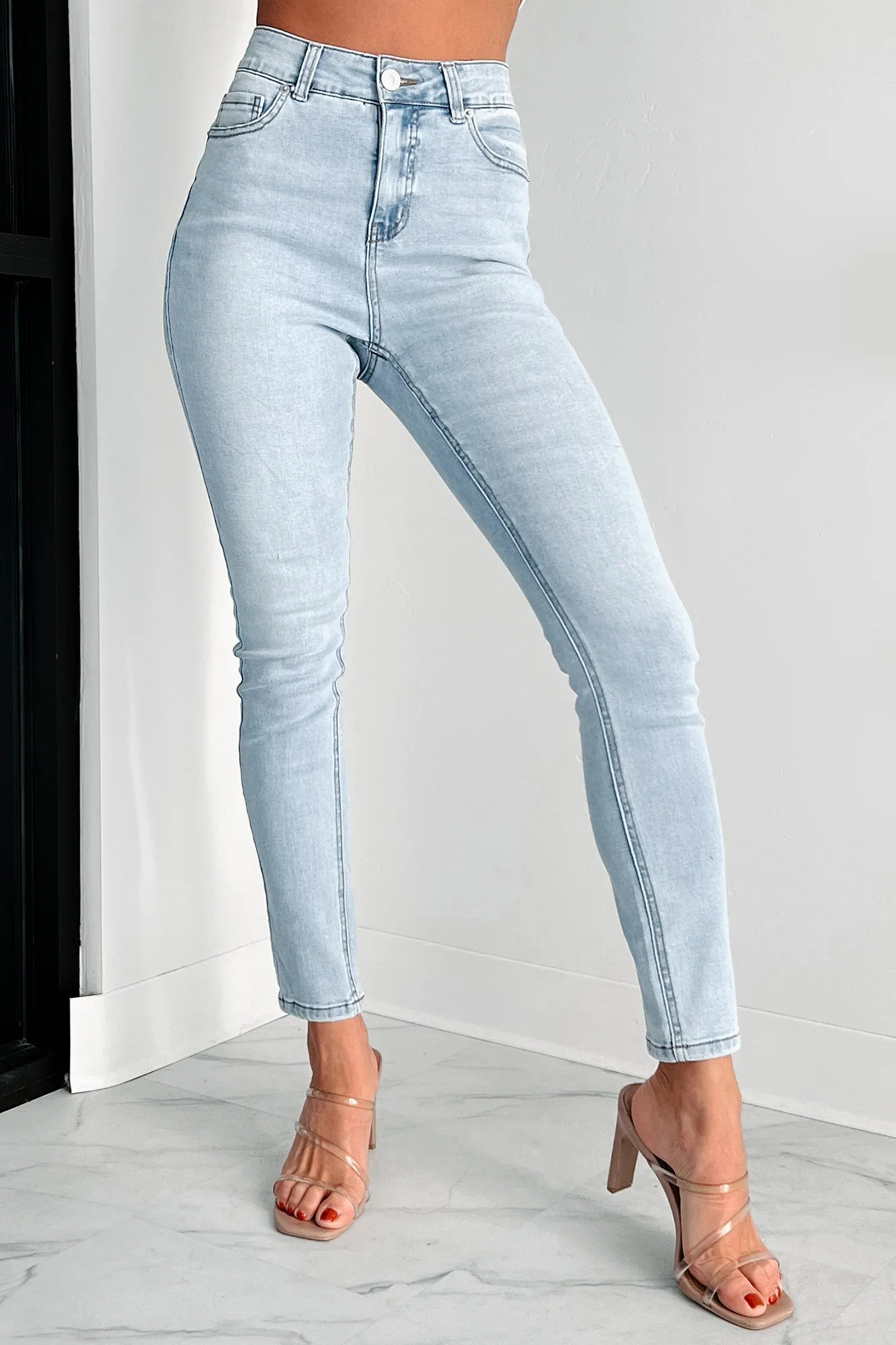 Adriana High Rise Non-Distressed Skinny Jeans (Light)