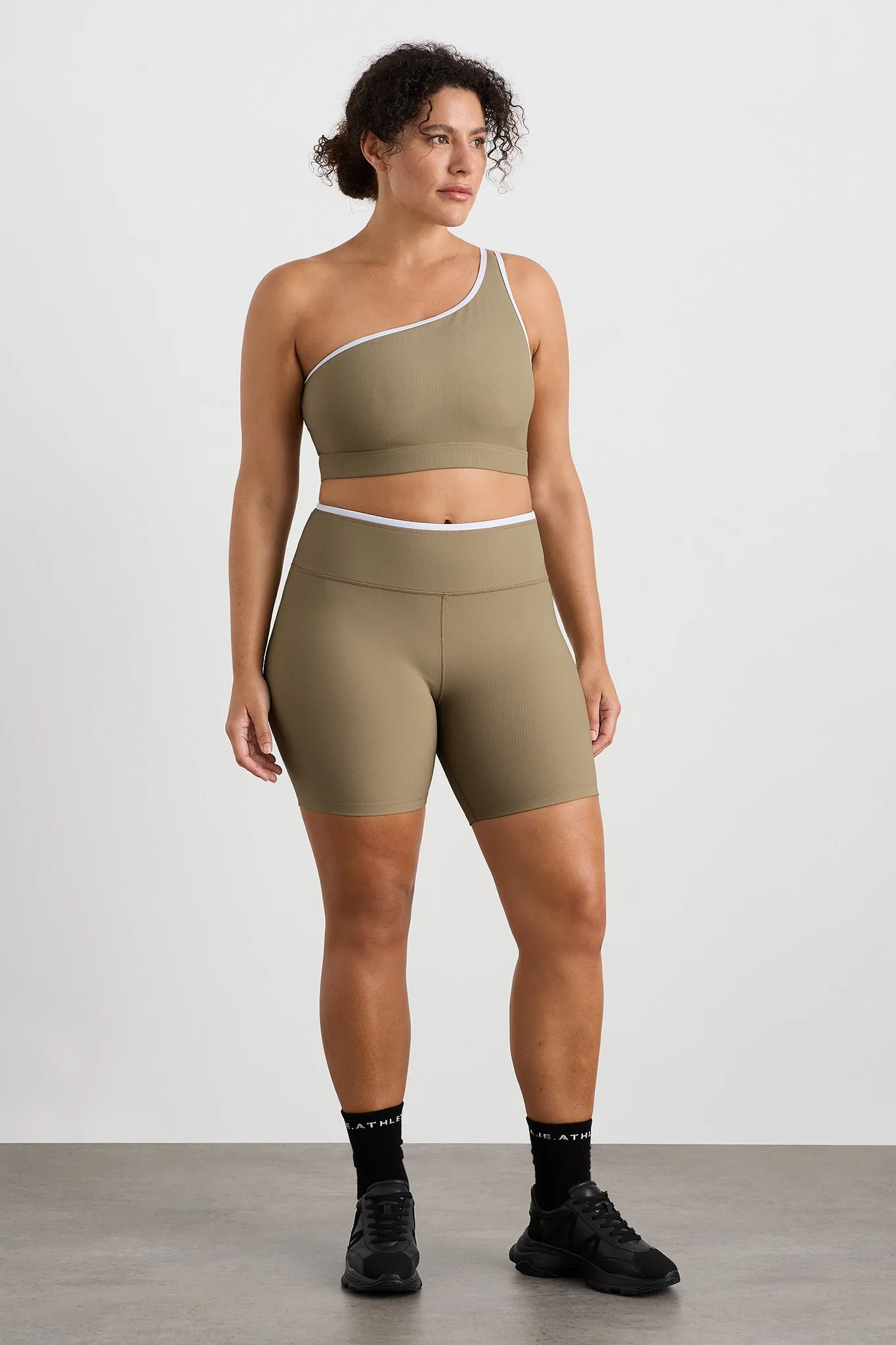 Asymmetric Ribbed Sports Bra 390