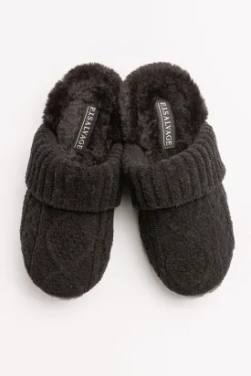 Cable Knit Slides