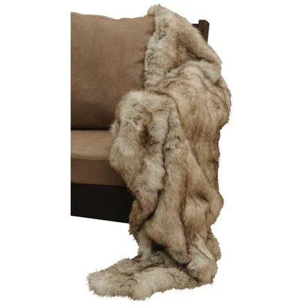 Canadian Fox Faux Fur Throw Blanket