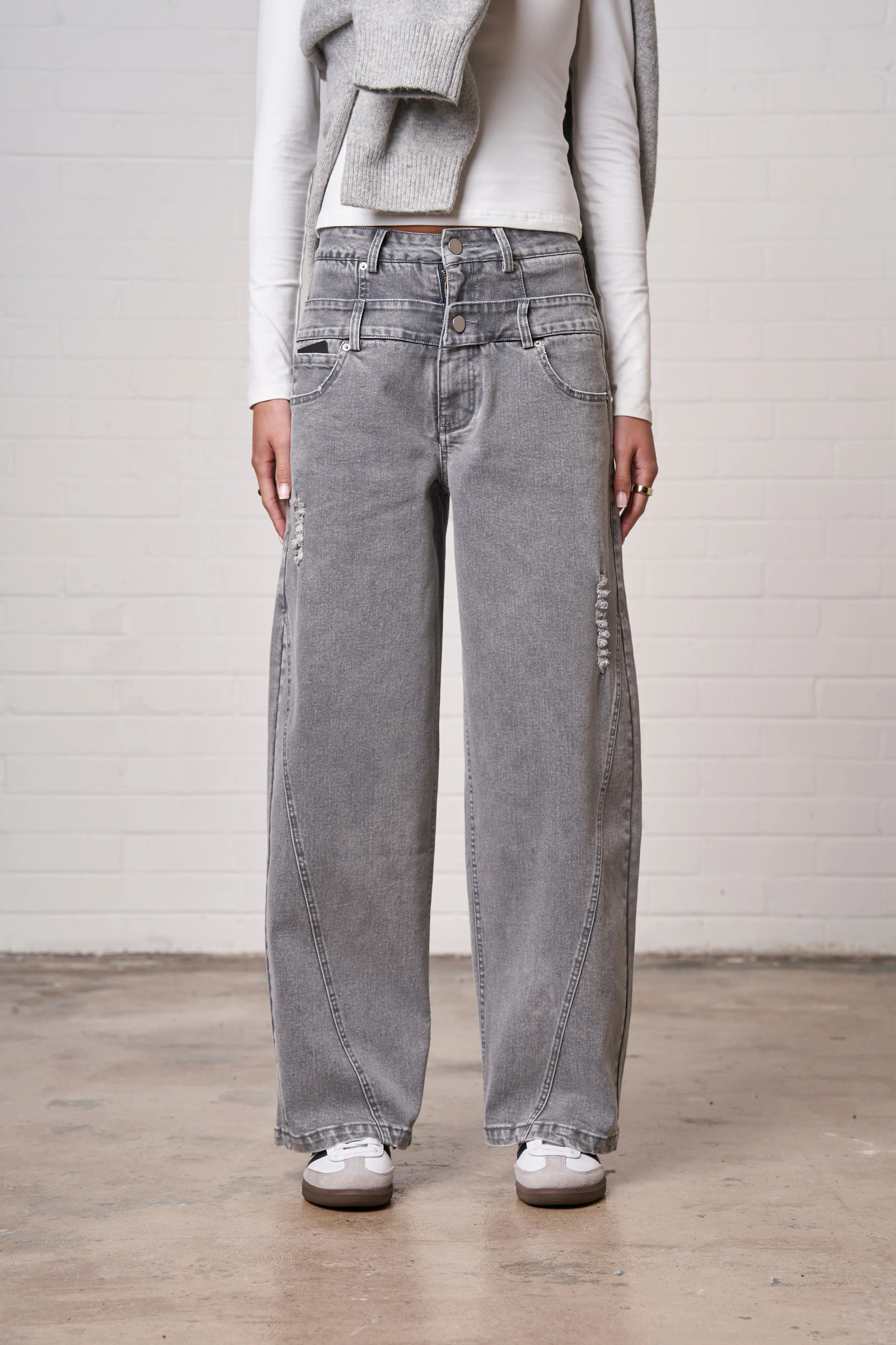 DISTRESSED DOUBLE WAISTBAND JEANS - GREY WASH