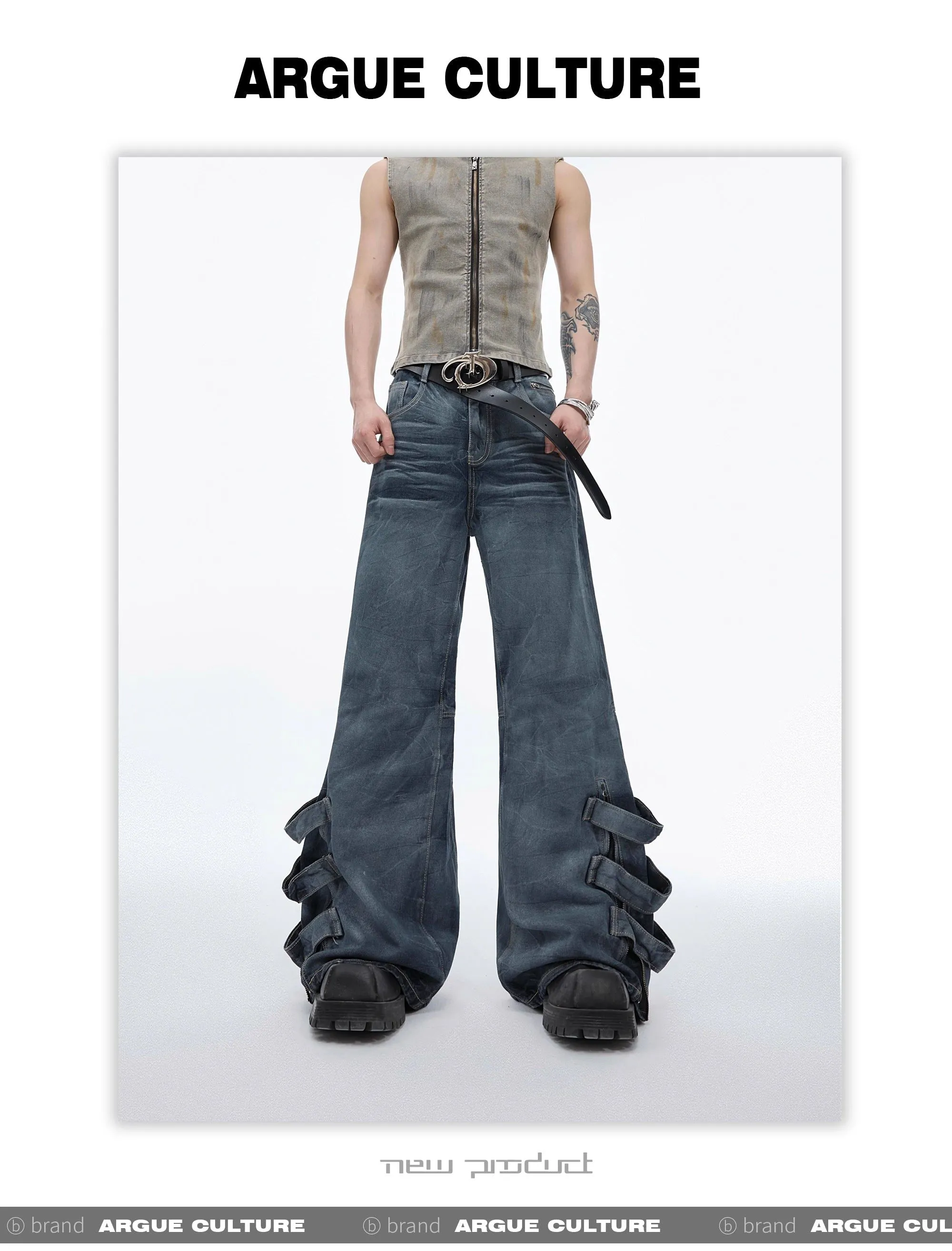 Distressed Strap Pleated Jeans