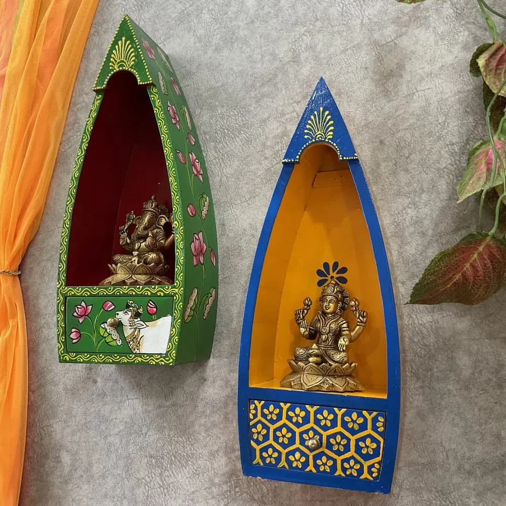 Distressed Wooden Boat Frame With Lakshmi Ganesha Idol Wall Hanging (Set of 4 pcs) - Decorative Wall decor