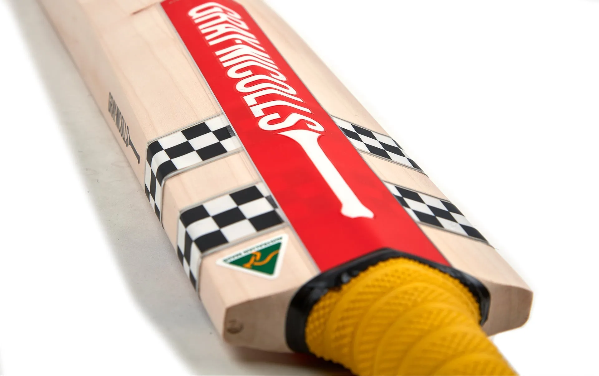 Gray-Nicolls Falcon 1600 Bat