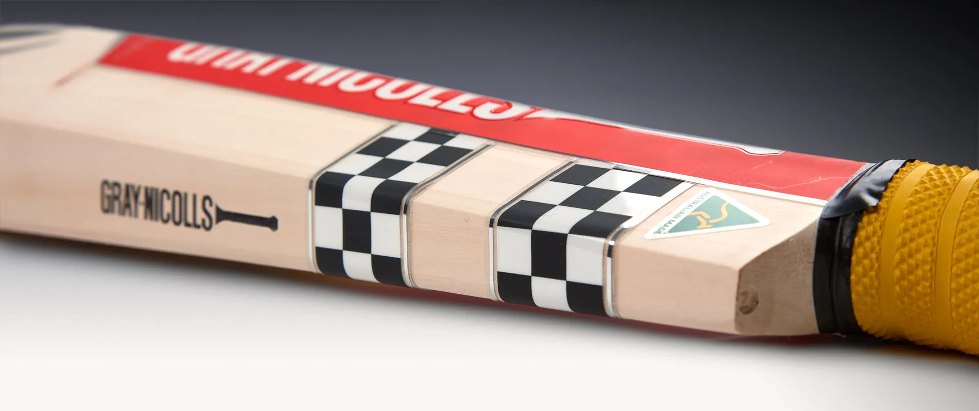 Gray-Nicolls Falcon 1600 Bat