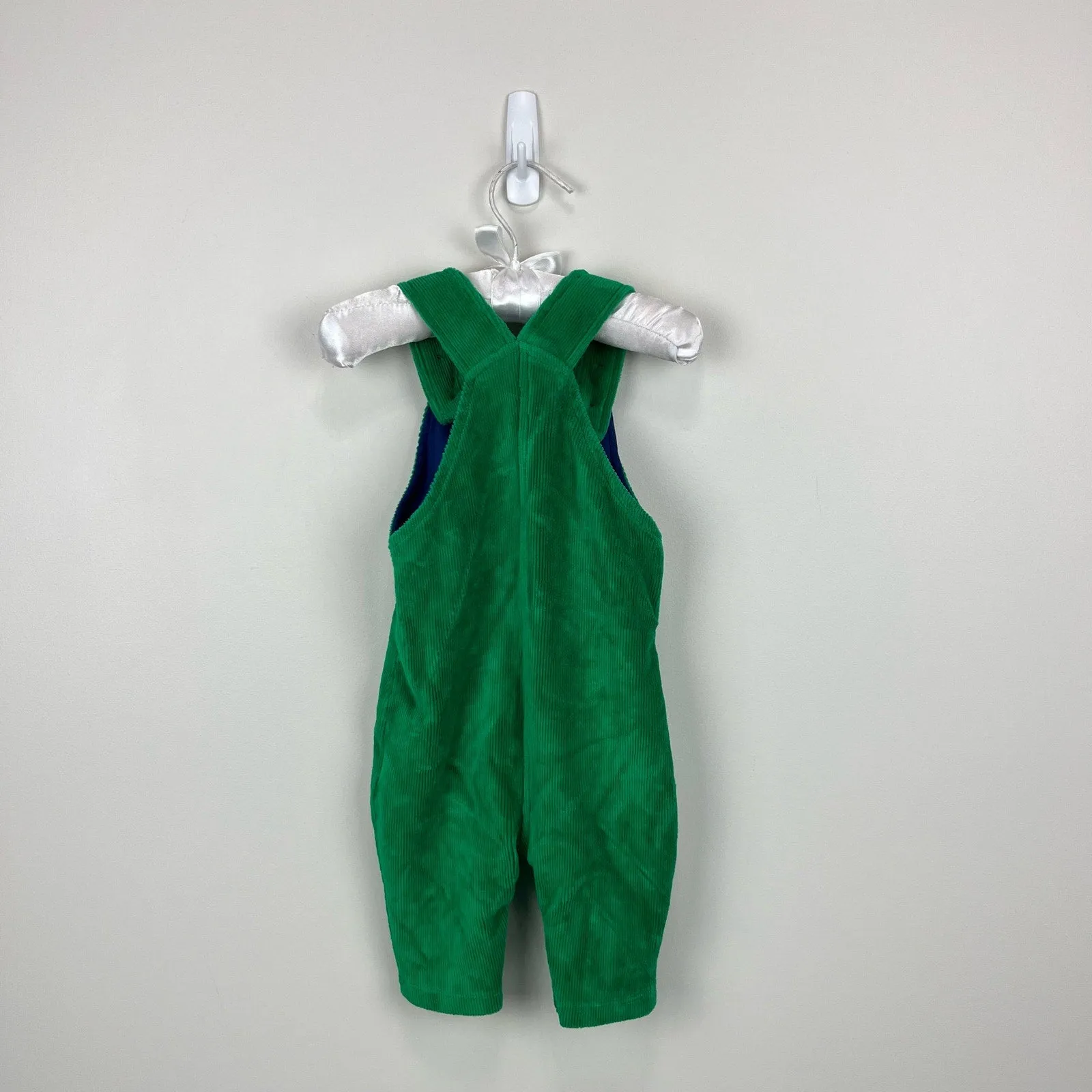 Mini Boden Highland Green Winter Friends Logo Dungaree Set 3-6 Months