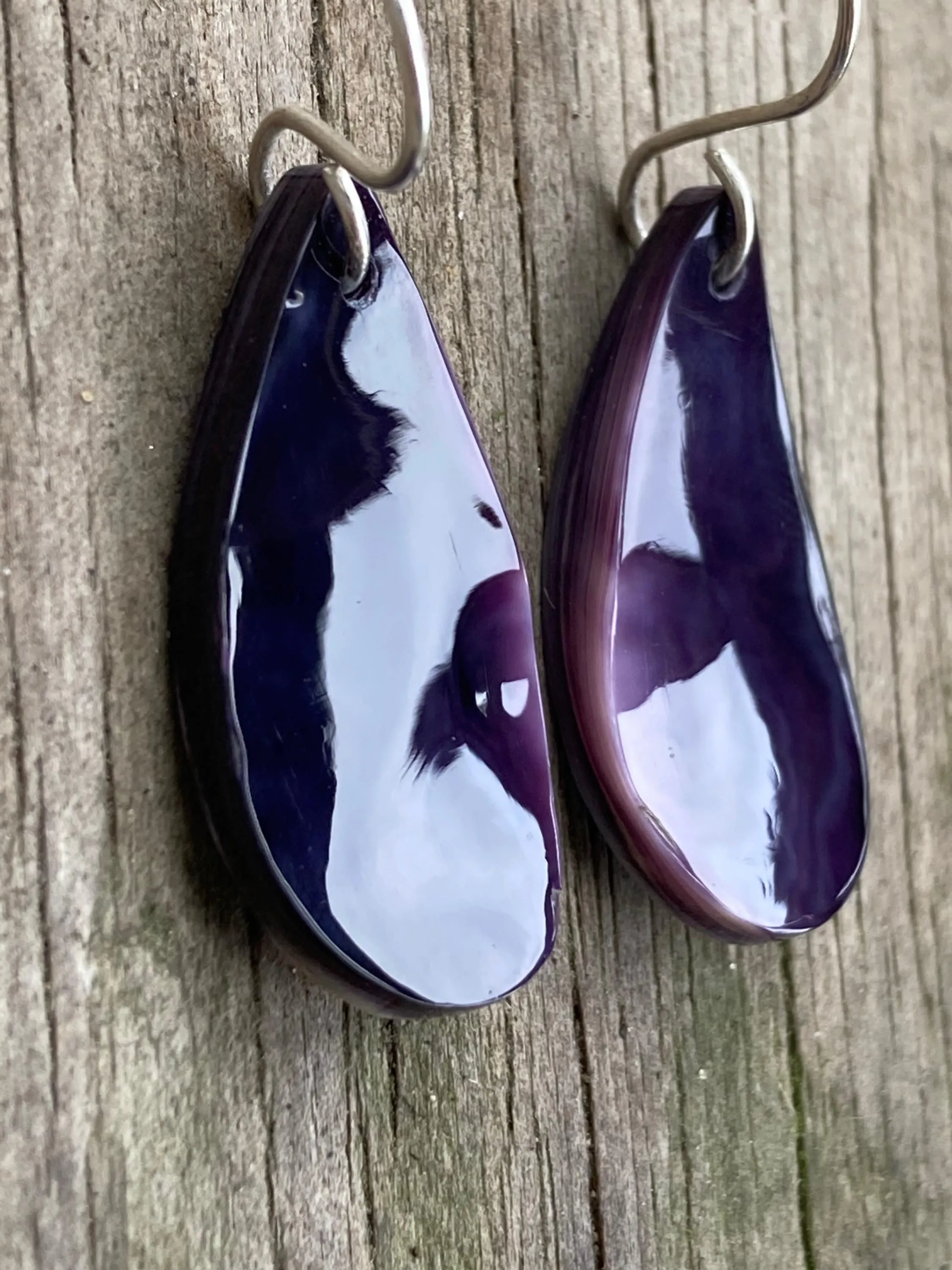 Wampum Deep Purple Tear Drop Earrings.