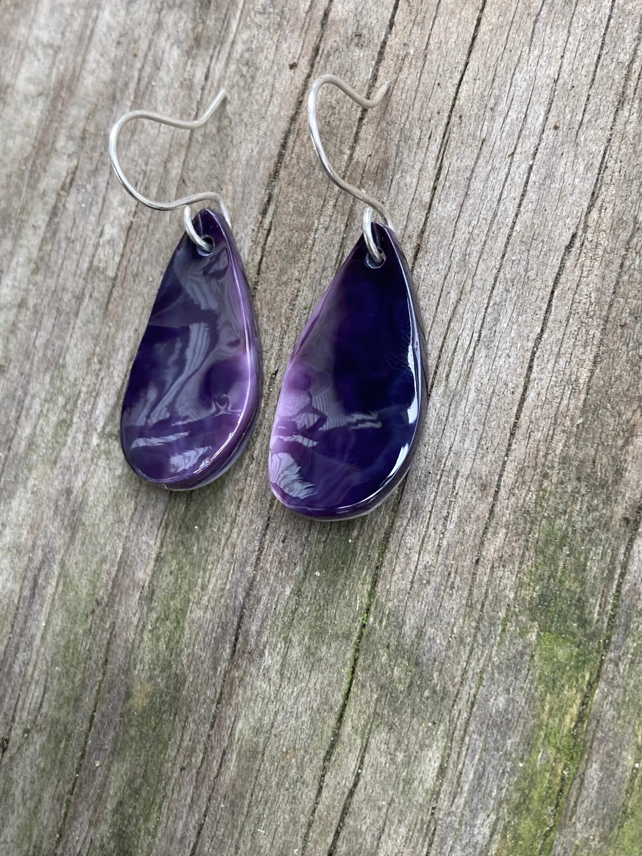 Wampum Deep Purple Tear Drop Earrings.